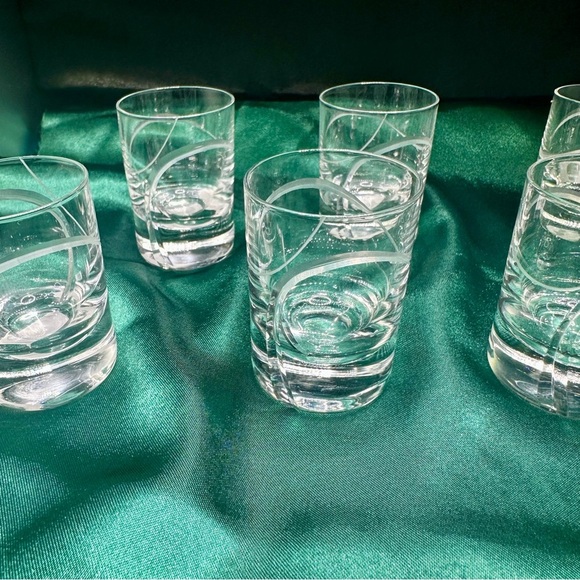 Set of 6 Crystal Tesar Bohemian Crystal Shot Glasses – Etched Wave – 2 Inch - Picture 4 of 12